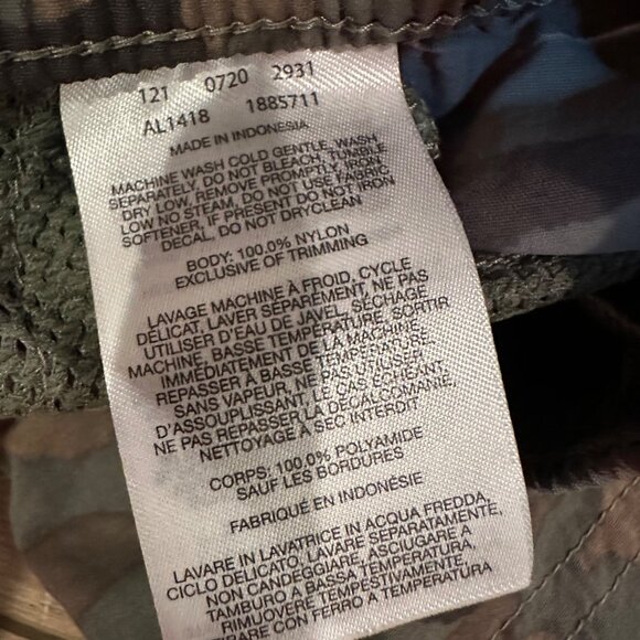 COLUMBIA WOMENS CAMOFLAUGE PULL ON SHORTS MEDIUM - Picture 6 of 7